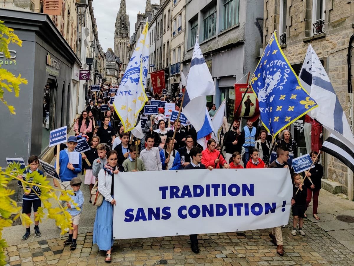 Pétition pour la restauration de la communion dans le diocèse de Quimper